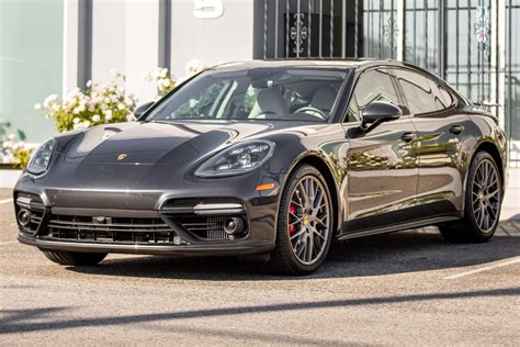 2019 Porsche Panamera