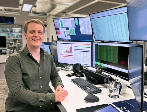 Application Engineer