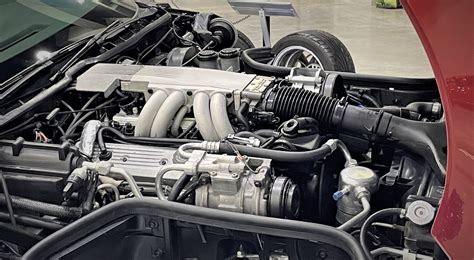 C4 Corvette Engine