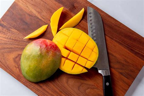 How To Cut Mango