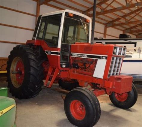 International 1086 Specs