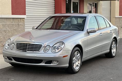 Mercedes E320